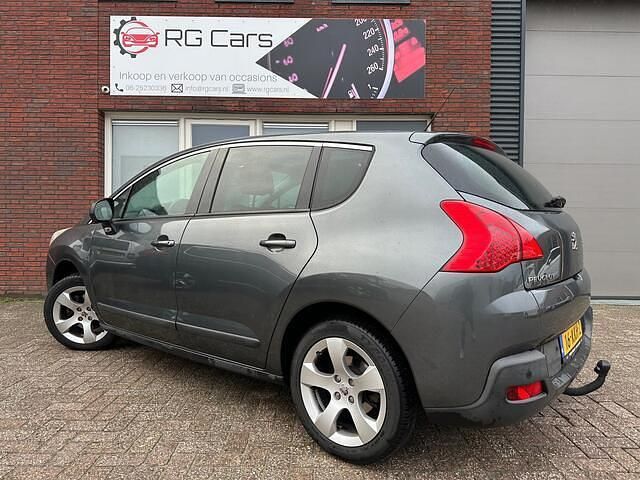 Occasion Peugeot 3008 157 PK (115 kW) 2010 Grijs Stationwagen