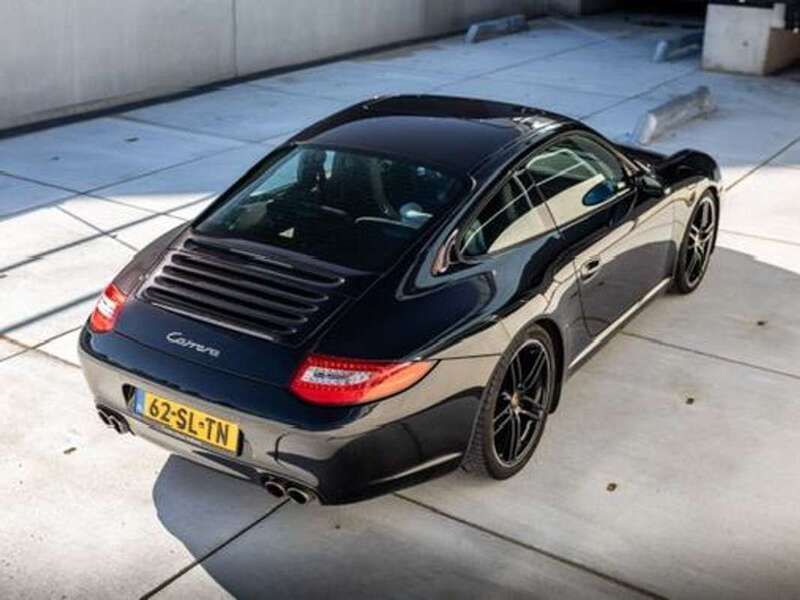 Zwart Gebruikt 2005 Porsche 911 Carrera Coupé | € 42.950 (Eerlijke prijs) - Afbeelding 1/4