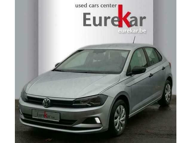 Grijs Gebruikt 2019 VW Polo Trendline SUV | € 15.490 - Afbeelding 1/4