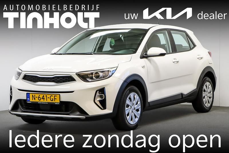 Wit Gebruikt 2021 Kia Stonic Comfort SUV | € 17.450 (Eerlijke prijs) - Afbeelding 1/4