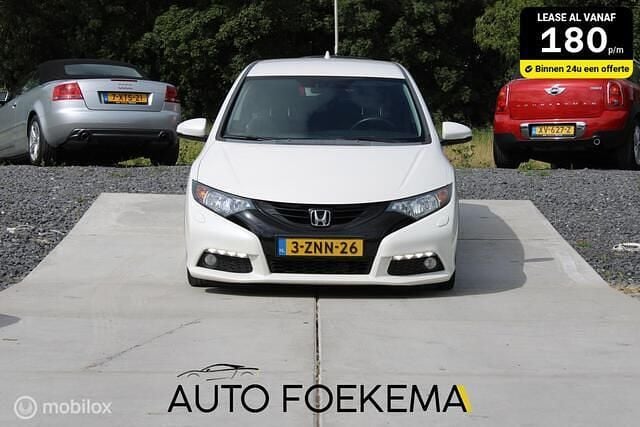 Wit Gebruikt 2015 Honda Civic Elegance Hatchback | € 10.950 (Eerlijke prijs) - Afbeelding 1/4