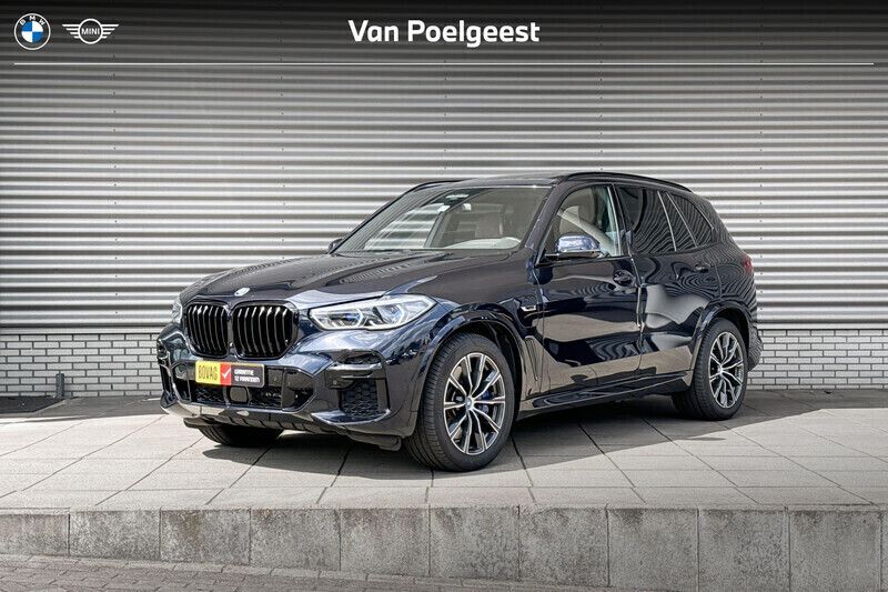 Zwart Gebruikt 2022 BMW X5 Comfort Edition SUV | € 64.900 (Goede deal) - Afbeelding 1/4