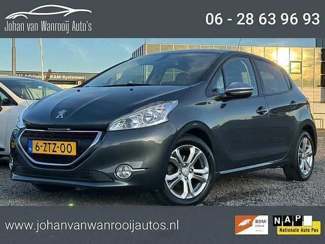 Occasion Peugeot 208 Style 82 PK (60 kW) 2015 Grijs (metallic) Hatchback