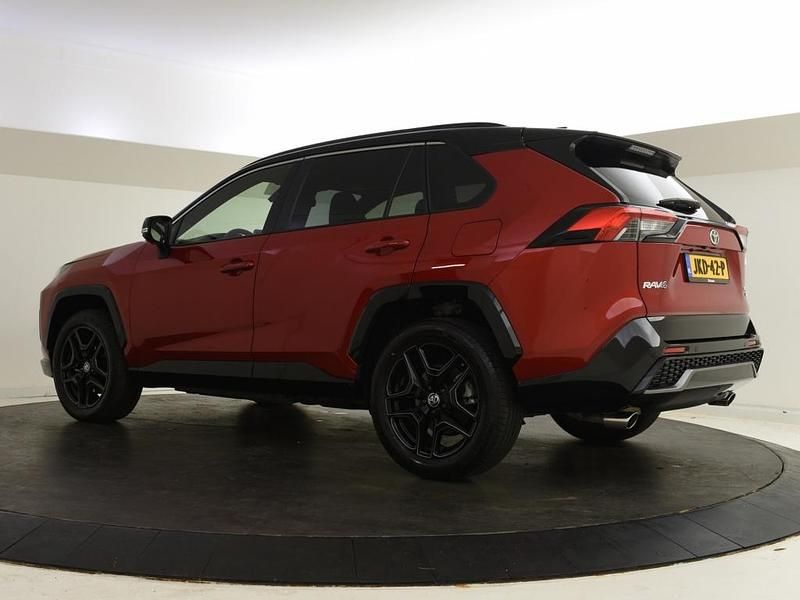Occasion Toyota RAV4 Hybrid Sport 222 PK (163 kW) 2023 Rood (metallic) SUV