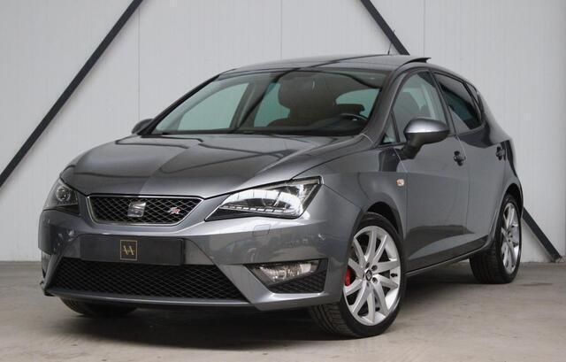 Grijs Gebruikt 2017 Seat Ibiza FR Hatchback | € 12.750 (Goede deal) - Afbeelding 1/3
