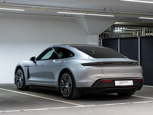 Occasion Porsche Taycan 2024 Zilver Sedan
