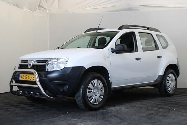 Wit Gebruikt 2011 Dacia Duster Ambiance SUV | € 4.999 (Eerlijke prijs) - Afbeelding 1/4