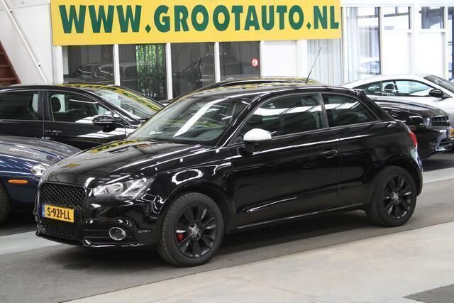 Zwart Gebruikt 2014 Audi A1 Ambition Hatchback | € 7.444 (Goede deal) - Afbeelding 1/4