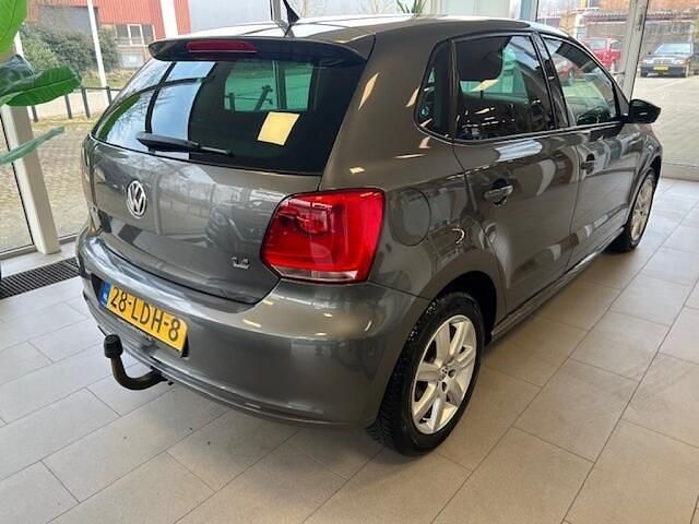 Occasion VW Polo Highline 86 PK (63 kW) 2010 Grijs Hatchback