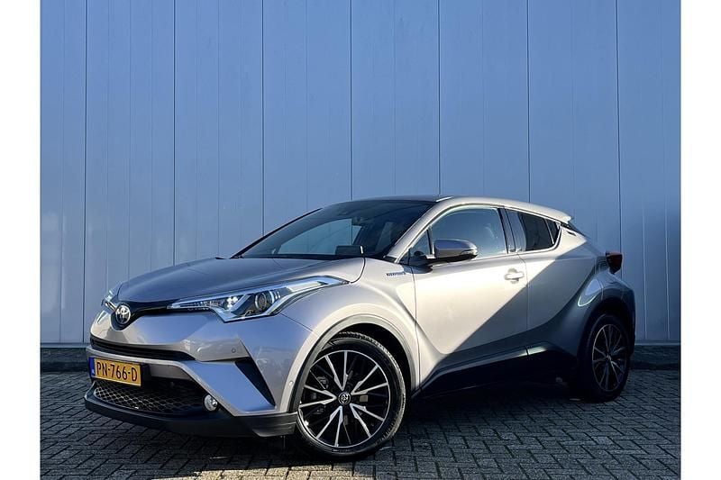 Grijs Gebruikt 2017 Toyota C-HR Executive SUV | € 18.799 (Goede deal) - Afbeelding 1/1