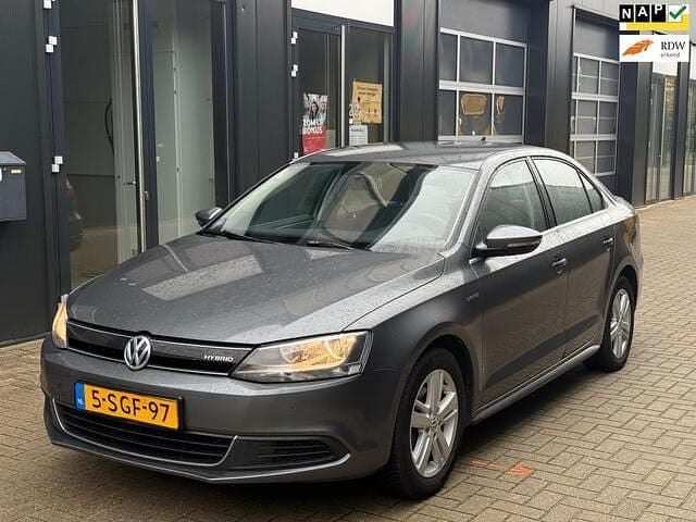 Grijs Gebruikt 2013 VW Jetta Comfortline Sedan | € 6.950 (Eerlijke prijs) - Afbeelding 1/4