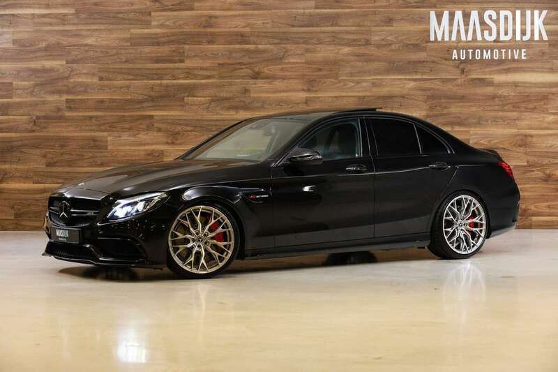 Zwart Gebruikt 2015 Mercedes C63 AMG AMG Sedan | € 44.740 (Eerlijke prijs) - Afbeelding 1/3