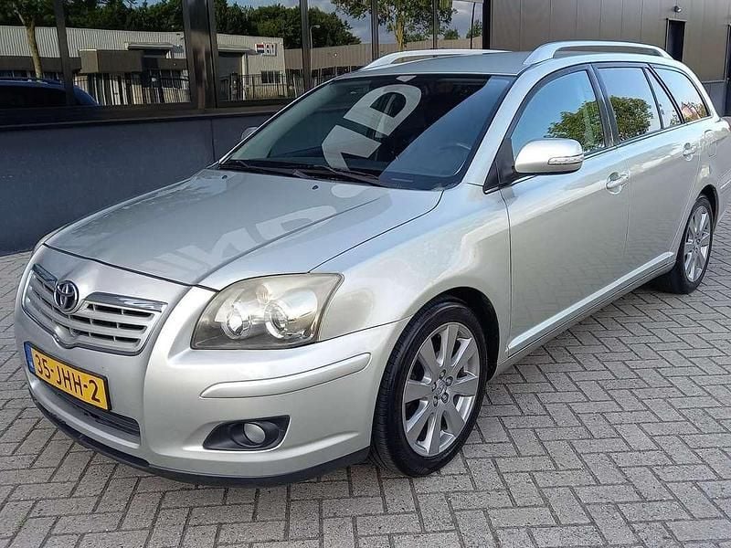 Zilver Gebruikt 2009 Toyota Avensis Luna Stationwagen | € 2.950 (Eerlijke prijs) - Afbeelding 1/4