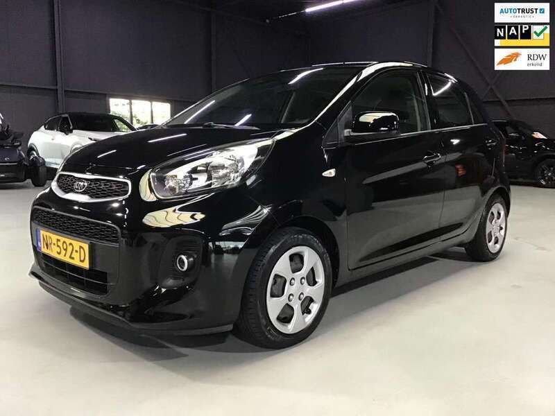 Zwart Gebruikt 2017 Kia Picanto 4 Hatchback | € 8.950 (Eerlijke prijs) - Afbeelding 1/4