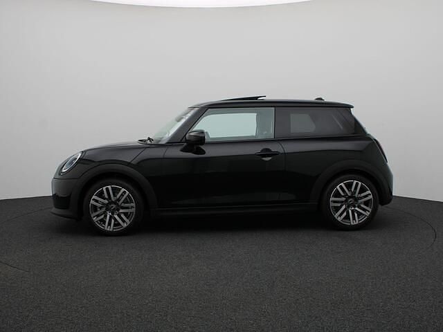 Nieuw Mini Cooper 156 PK (114 kW) 2025 Zwart Hatchback