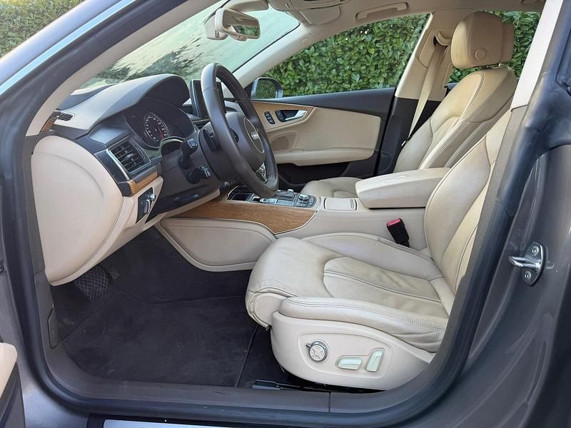 Occasion Audi A7 Proline 300 PK (220 kW) 2012 Grijs Hatchback