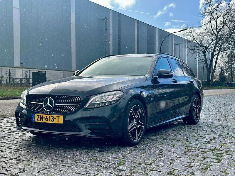 Occasion Mercedes C180 AMG line 156 PK (114 kW) 2019 Stationwagen