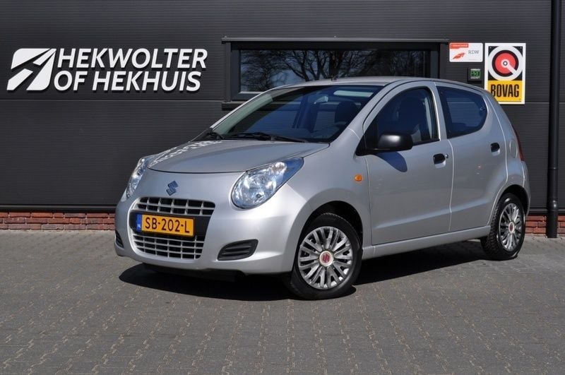Grijs Gebruikt 2014 Suzuki Alto Comfort+ Hatchback | € 5.950 (Eerlijke prijs) - Afbeelding 1/4