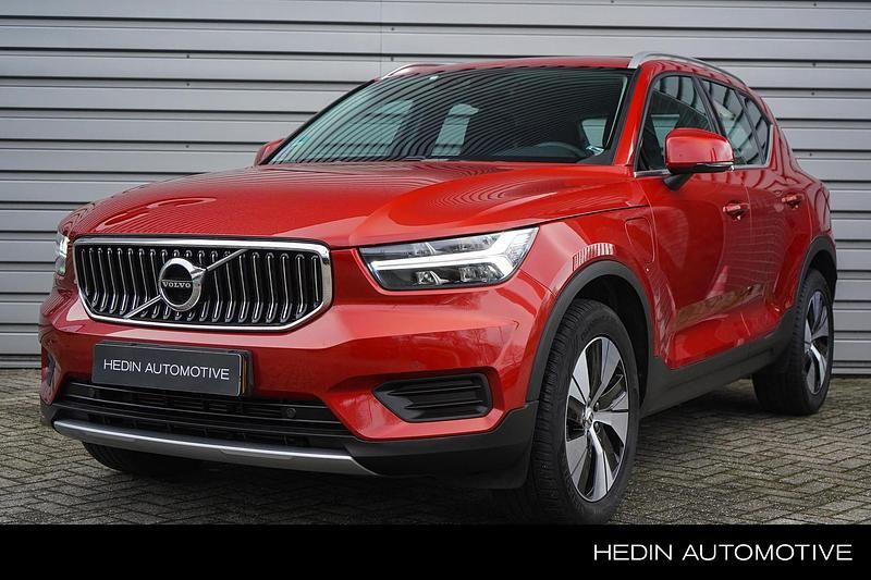 Occasion Volvo XC40 Inscription 210 PK (154 kW) 2022 Oranje SUV