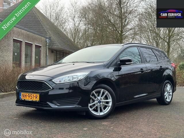 Zwart Gebruikt 2017 Ford Focus Titanium Stationwagen | € 9.749 (Eerlijke prijs) - Afbeelding 1/4