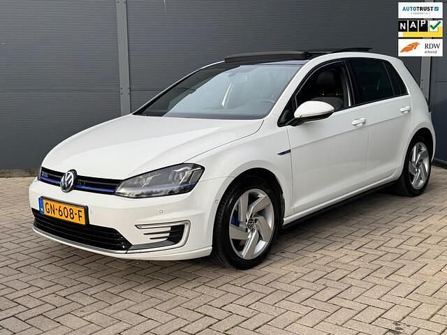 Occasion VW Golf VII GTE 150 PK (110 kW) 2015 Wit Hatchback