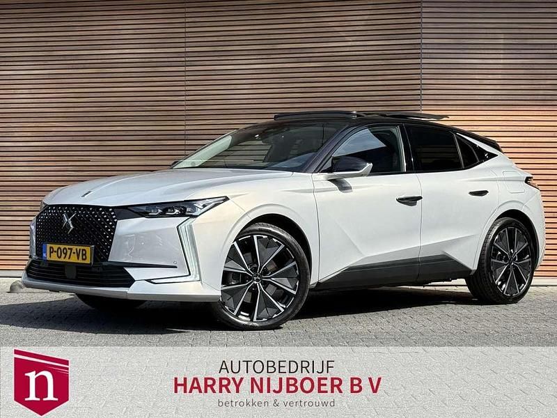 Grijs Gebruikt 2022 DS Automobiles DS4 Hatchback | € 26.800 (Eerlijke prijs) - Afbeelding 1/4