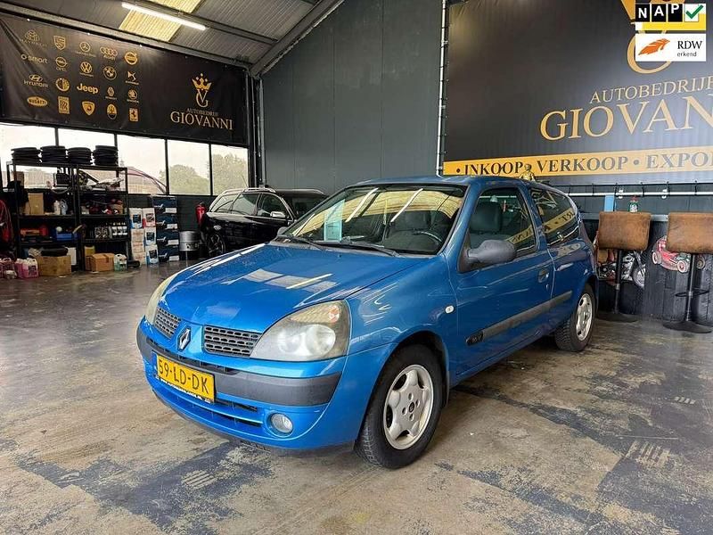 Blauw Gebruikt 2002 Renault Clio II Expression Hatchback | € 750 (Eerlijke prijs) - Afbeelding 1/4