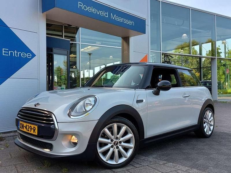 Grijs Gebruikt 2014 Mini Cooper D Business Hatchback | € 7.950 - Afbeelding 1/3