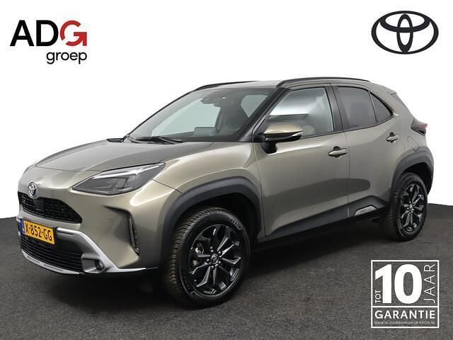 Groen Gebruikt 2023 Toyota Yaris Cross X-plore SUV | € 29.950 (Duur) - Afbeelding 1/4