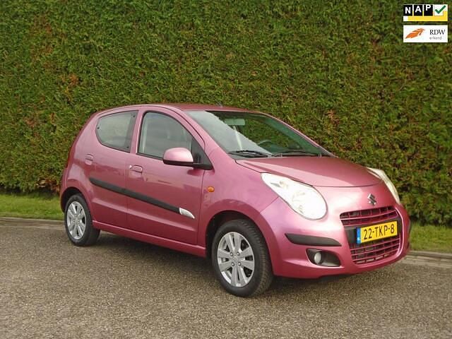 Roze Gebruikt 2012 Suzuki Alto Exclusive Hatchback | € 4.450 (Eerlijke prijs) - Afbeelding 1/4