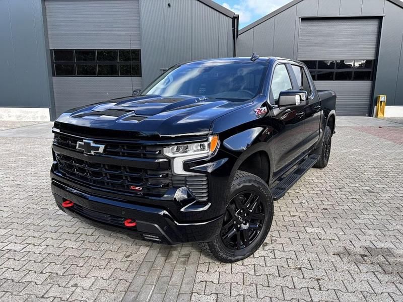 Zwart Gebruikt 2024 Chevrolet Silverado Pickup | € 69.950 - Afbeelding 1/4