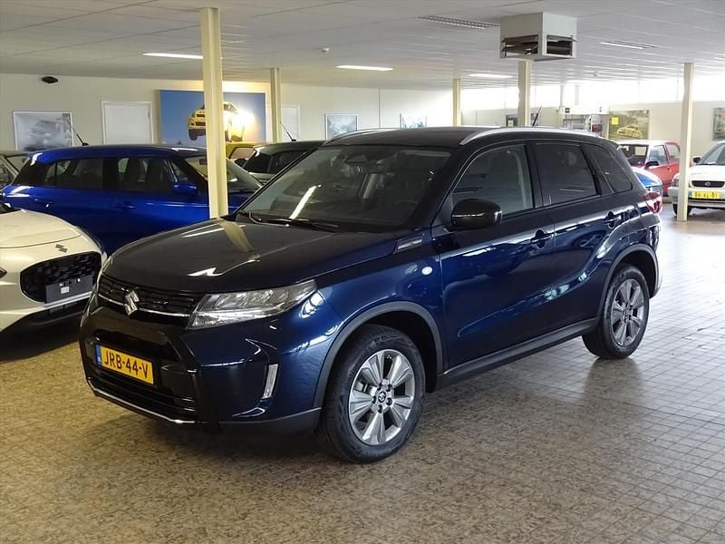 Blauw Occasion 2025 Suzuki Vitara SUV | € 30.950 (Iets duurder) - Afbeelding 1/4