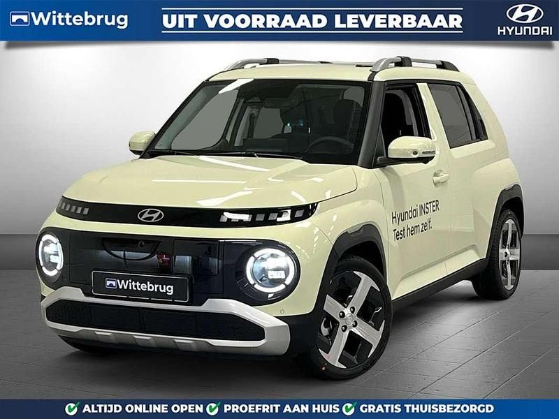 Geel Nieuw 2025 Hyundai Inster Hatchback | € 26.695 (Eerlijke prijs) - Afbeelding 1/3
