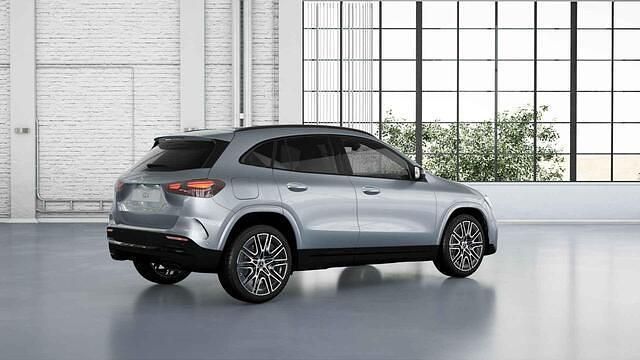 Nieuw Mercedes GLA250 AMG line 218 PK (160 kW) 2026 Grijs SUV