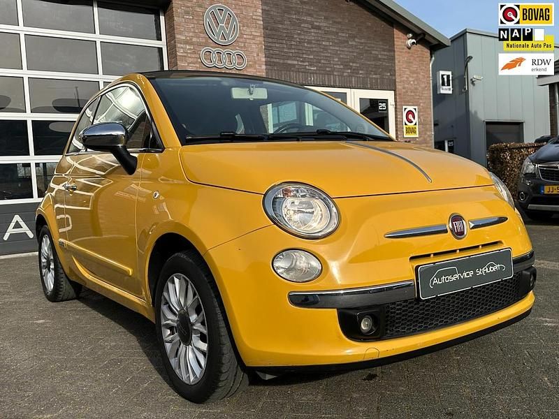 Geel Occasion 2014 Fiat 500C Pop Star Cabriolet | € 6.250 (Goede deal) - Afbeelding 1/4