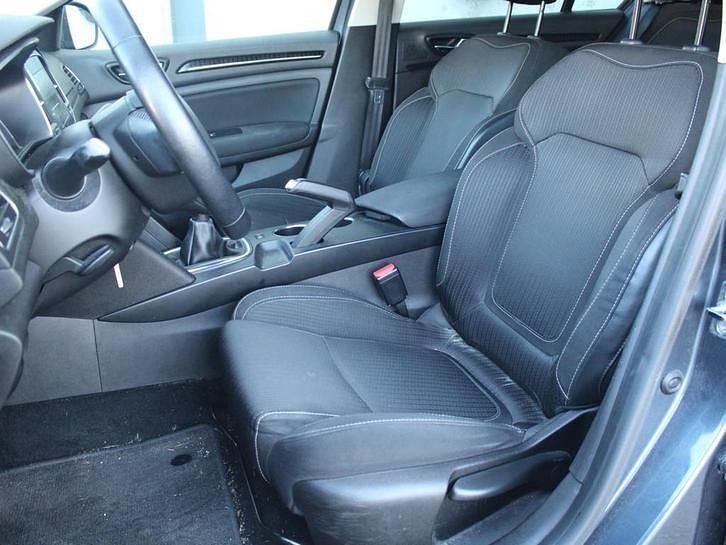 Occasion Renault Mégane IV Zen 131 PK (96 kW) 2017 Stationwagen