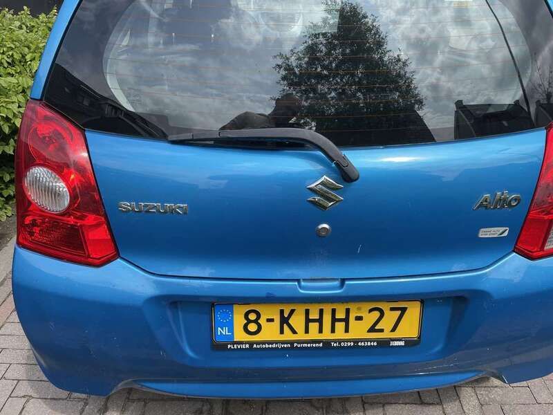 Blauw Gebruikt 2013 Suzuki Alto Hatchback | € 2.350 (Eerlijke prijs) - Afbeelding 1/4