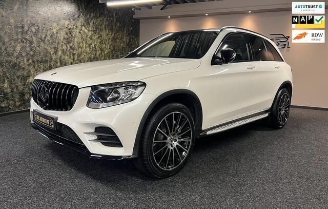 Wit Gebruikt 2017 Mercedes GLC250 Premium SUV | € 35.950 (Duur) - Afbeelding 1/4