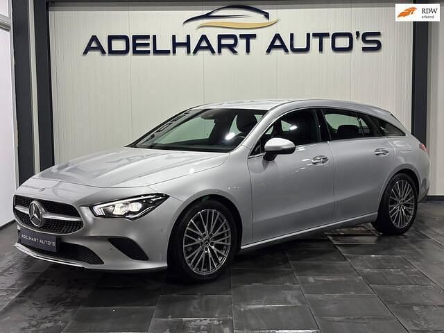 Grijs Gebruikt 2023 Mercedes CLA180 Shooting Brake Luxury Stationwagen | € 30.950 (Eerlijke prijs) - Afbeelding 1/4