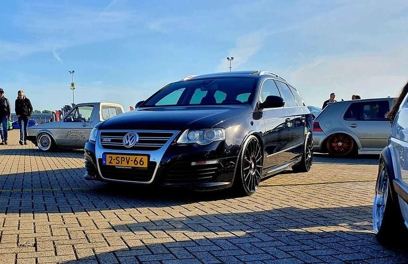 Occasion 2009 VW Passat R Stationwagen | € 17.000 - Afbeelding 1/4