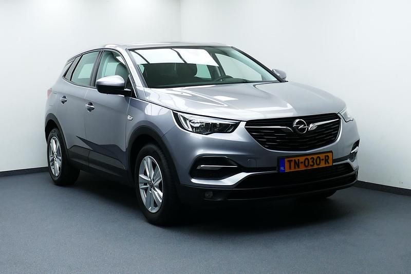 Grijs Gebruikt 2018 Opel Grandland X Business SUV | € 12.944 (Eerlijke prijs) - Afbeelding 1/4