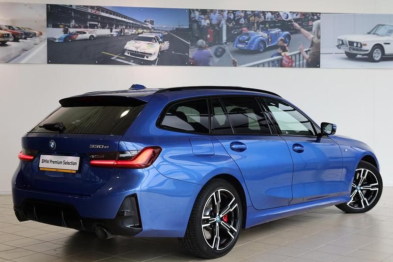 Occasion BMW 330e M Sport 292 PK (214 kW) 2024 Blauw Stationwagen