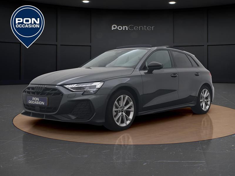 Grijs Gebruikt 2024 Audi A3 Sportback S-Line Hatchback | € 41.950 (Duur) - Afbeelding 1/3