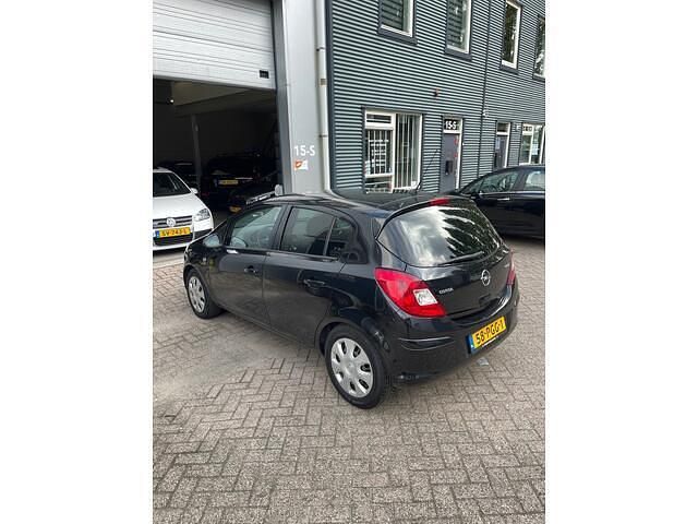 Occasion Opel Corsa Edition 95 PK (69 kW) 2011 Zwart Hatchback