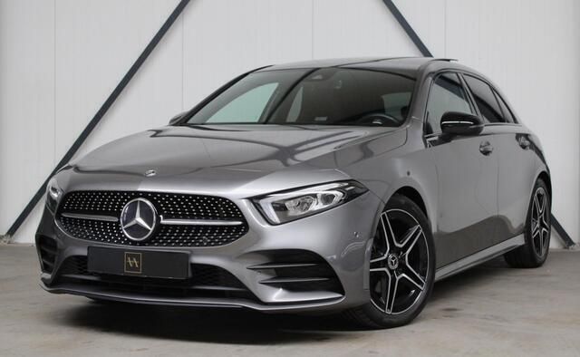 Grijs Gebruikt 2019 Mercedes A200 AMG line Hatchback | € 27.500 (Duur) - Afbeelding 1/3
