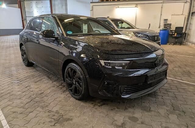 Occasion Opel Astra 131 PK (96 kW) 2024 Zwart Hatchback