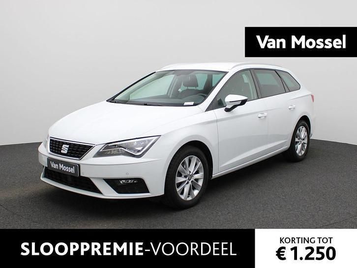 Wit Gebruikt 2020 Seat Leon ST Style Stationwagen | € 17.900 (Goede deal) - Afbeelding 1/4