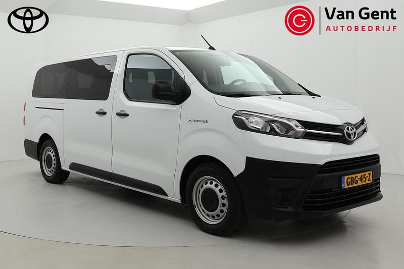 Wit Occasion 2024 Toyota Proace Cool MPV | € 43.999 - Afbeelding 1/4