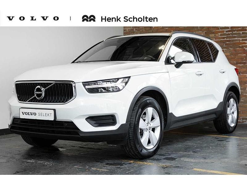 Gebruikt 2018 Volvo XC40 Momentum SUV | € 24.950 (Eerlijke prijs) - Afbeelding 1/4