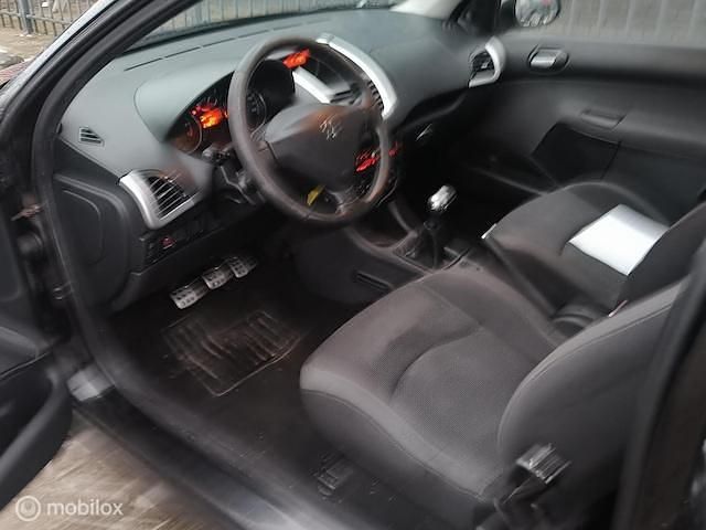 Occasion Peugeot 206 2010 Zwart Hatchback